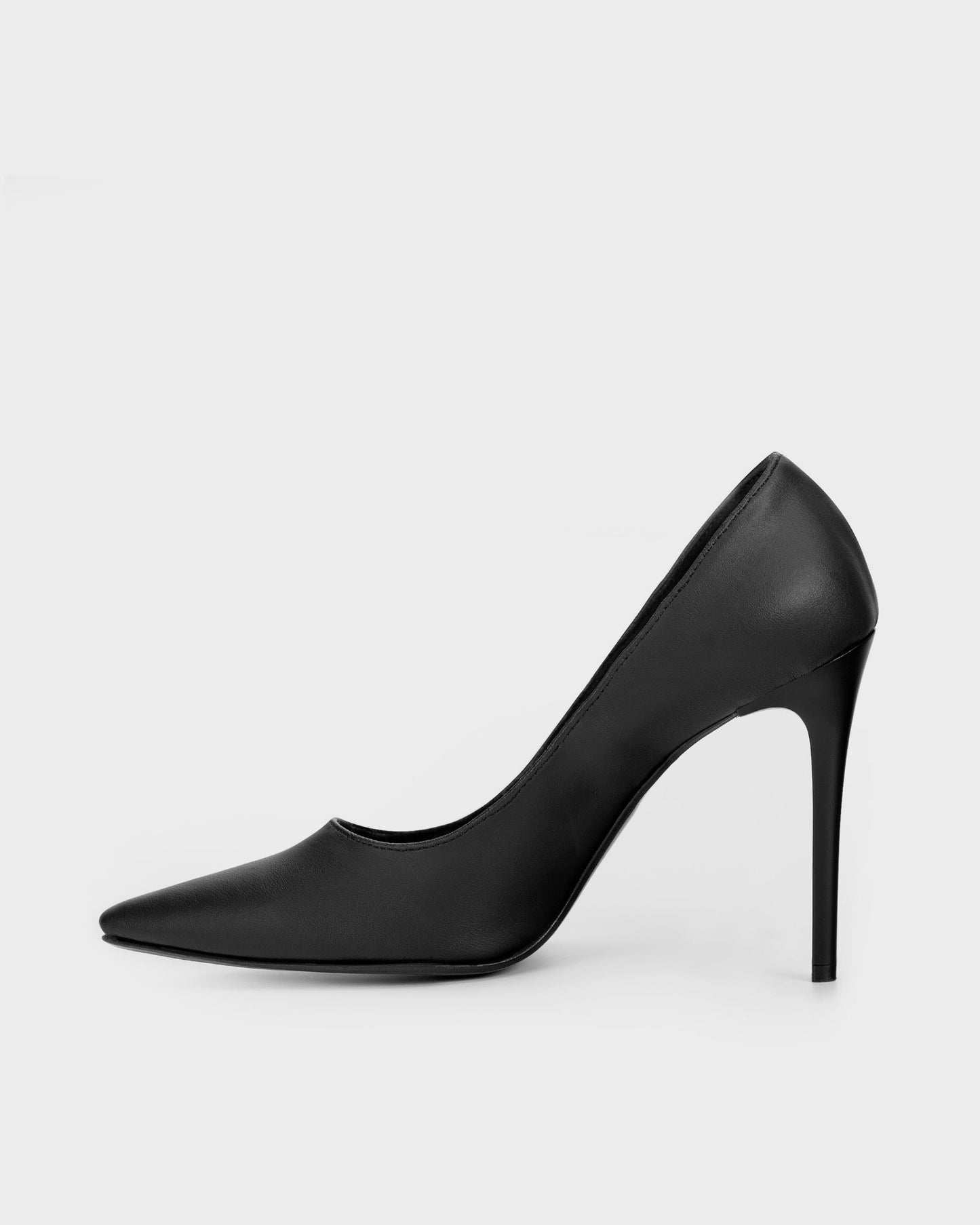 Blacky Chic Nopal-Stilettos aus Kaktusleder