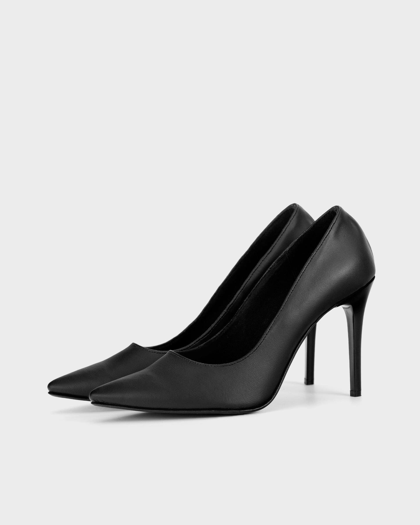 Blacky Chic Nopal-Stilettos aus Kaktusleder
