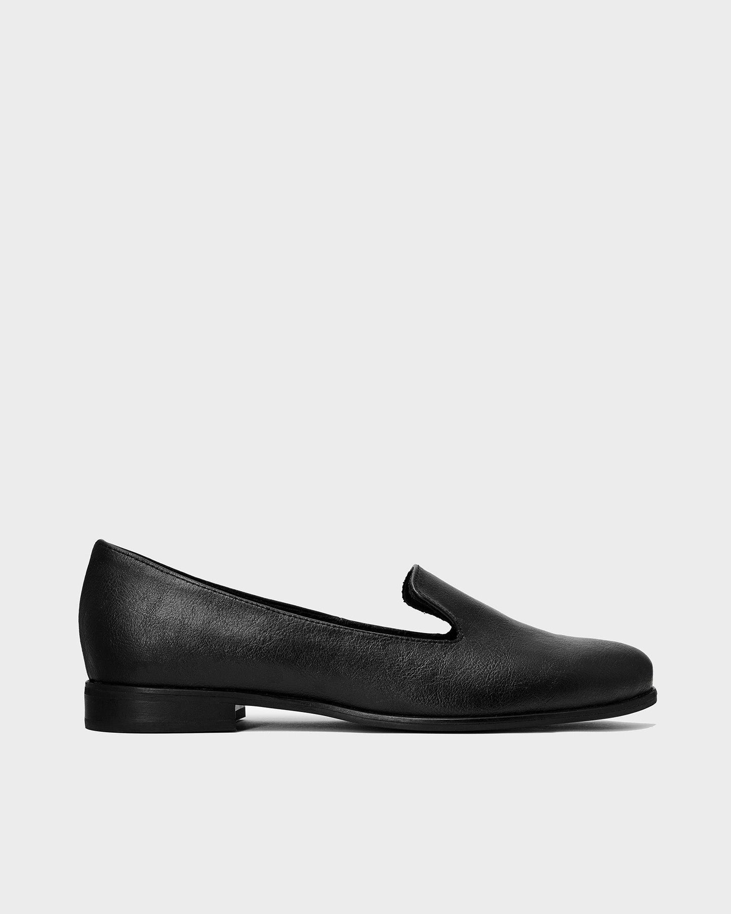 Schwarze Herren-Loafer aus traubenfarbenem Vegea-Leder