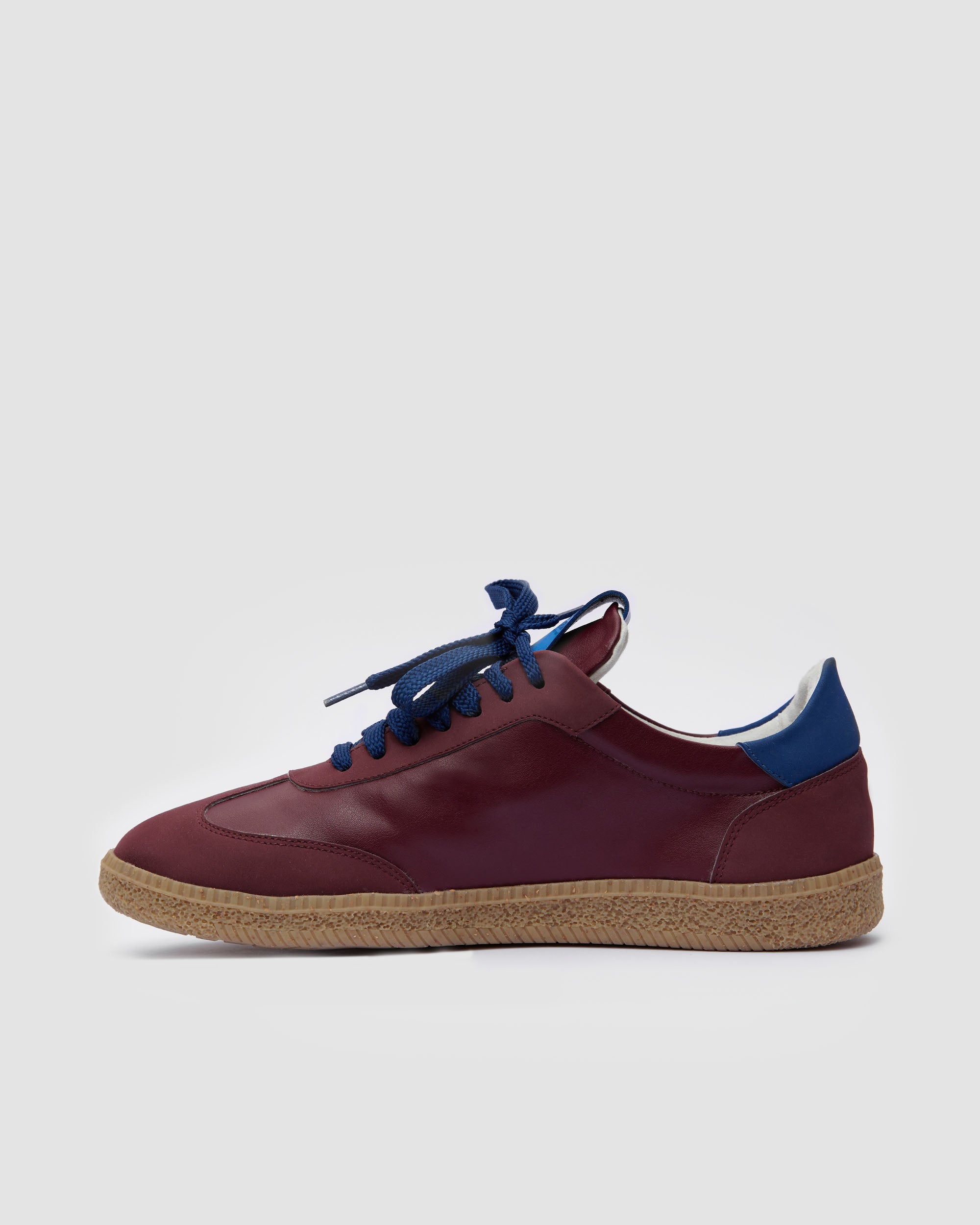 Brava Sneakers Burgundy