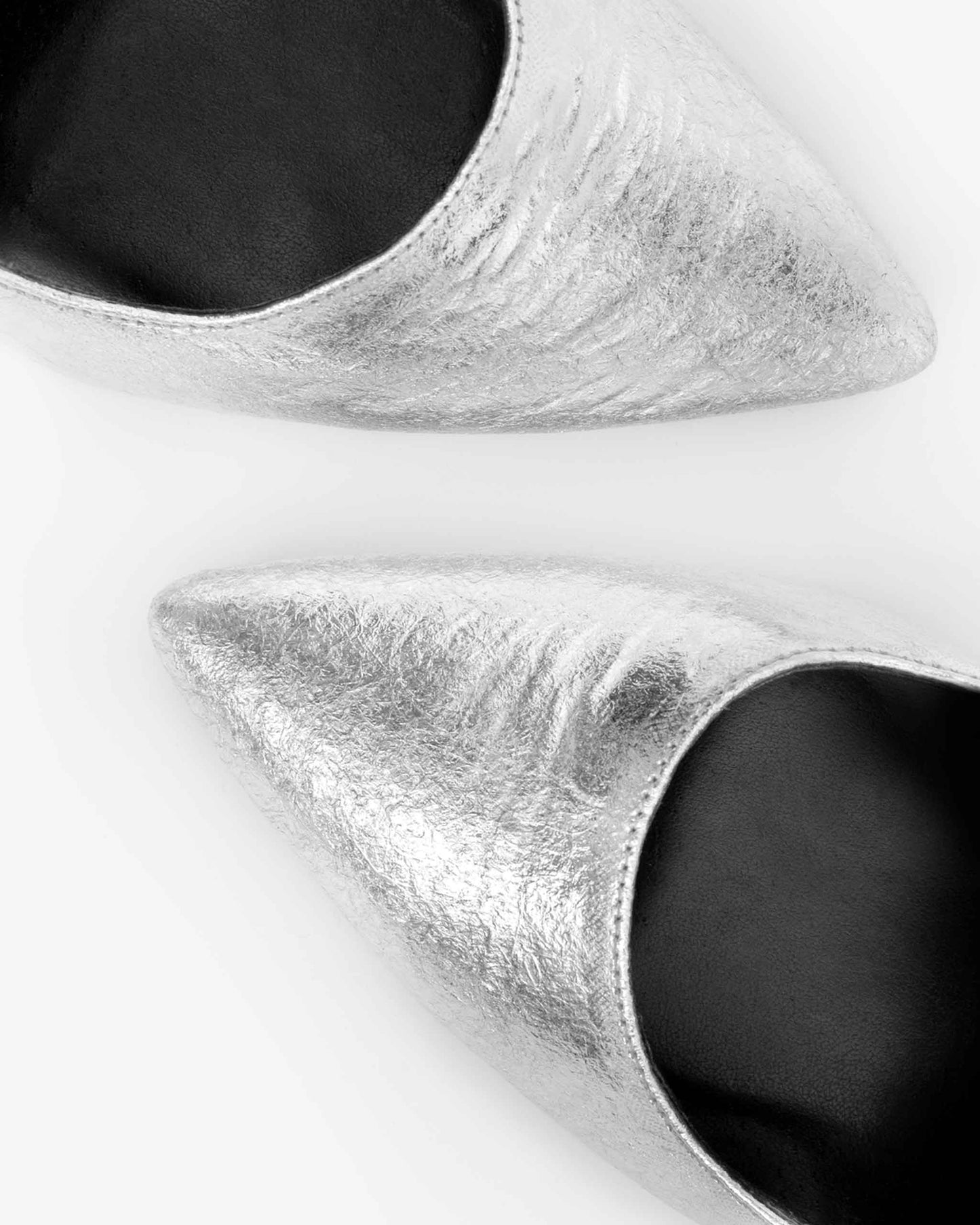 Silvery Chic Pina Pinatex Stilettos – Musterverkauf