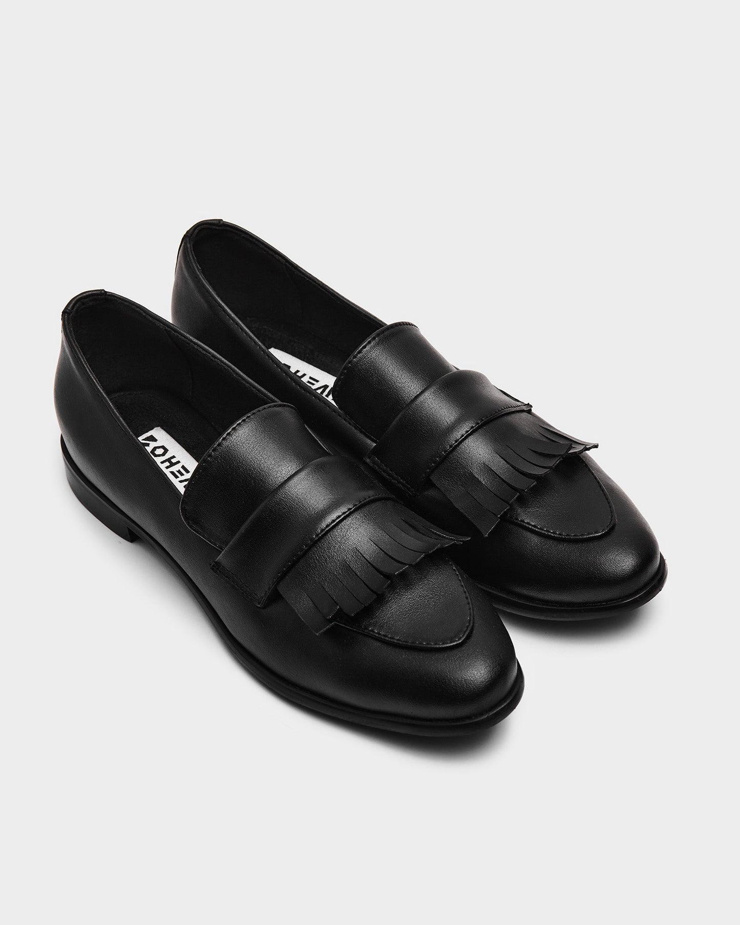 Penny Loafers made of grape leather Vegea - sample sale