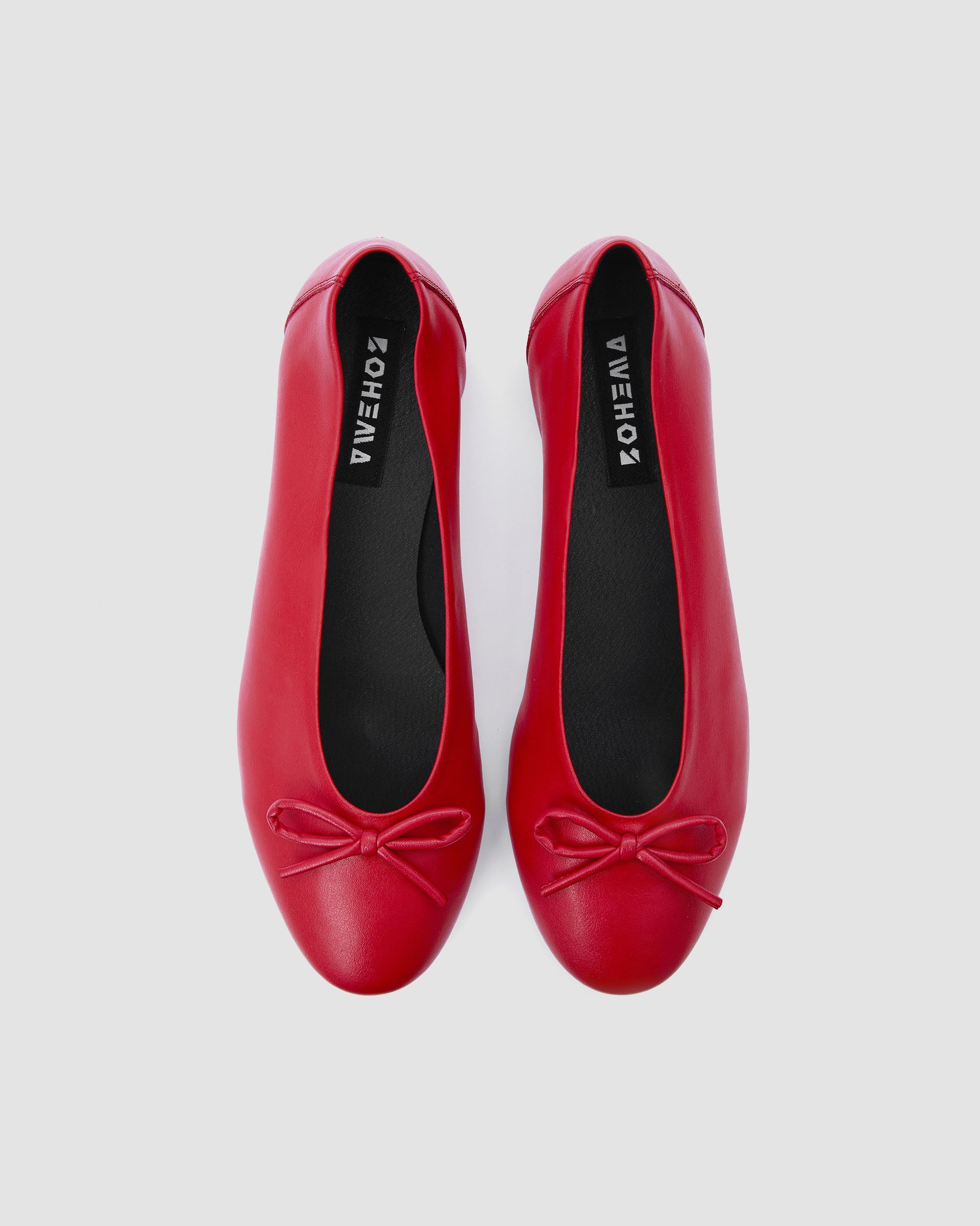 Mossy Pumps Red ballet flats with a bow