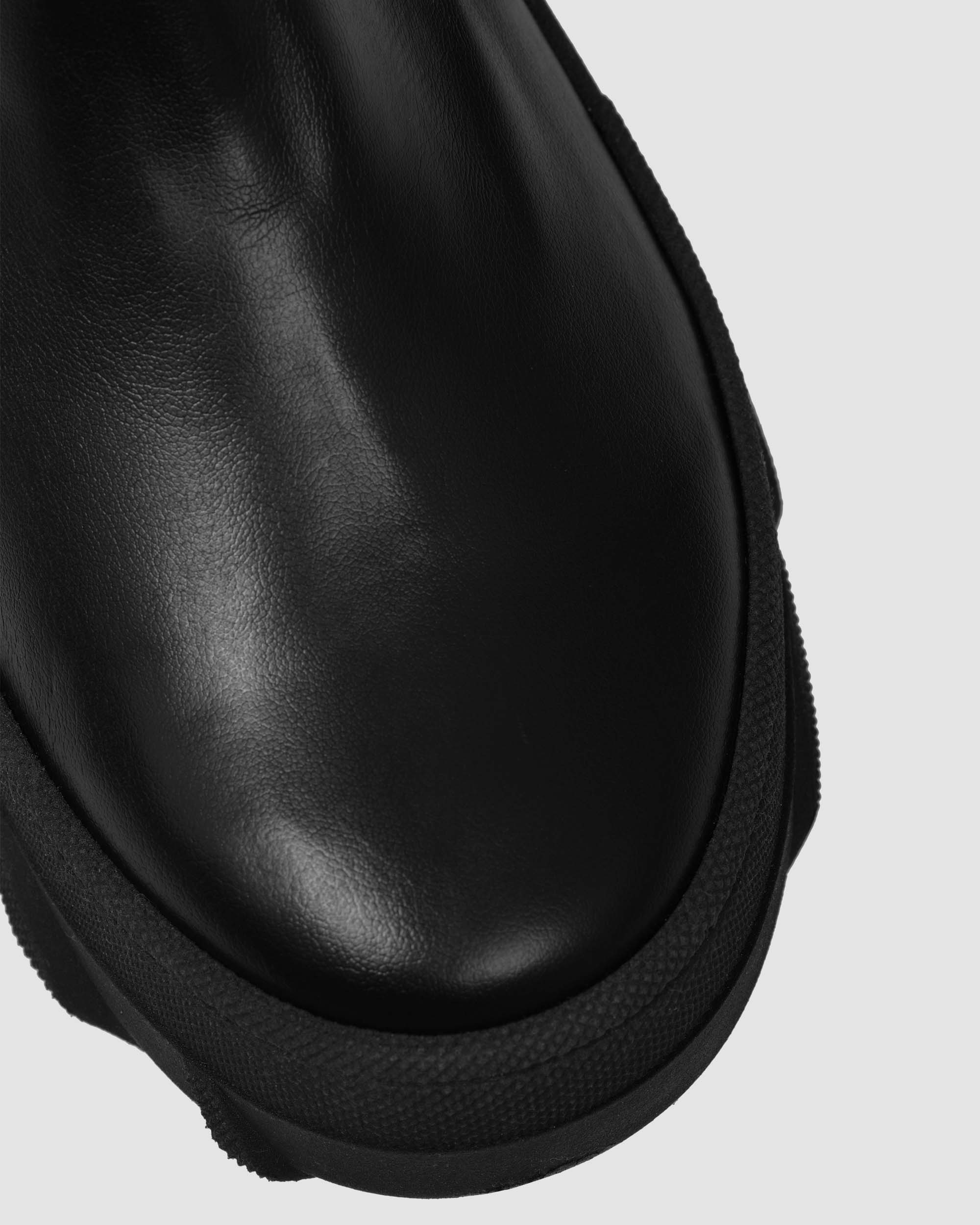 Tiger chelsea black boots