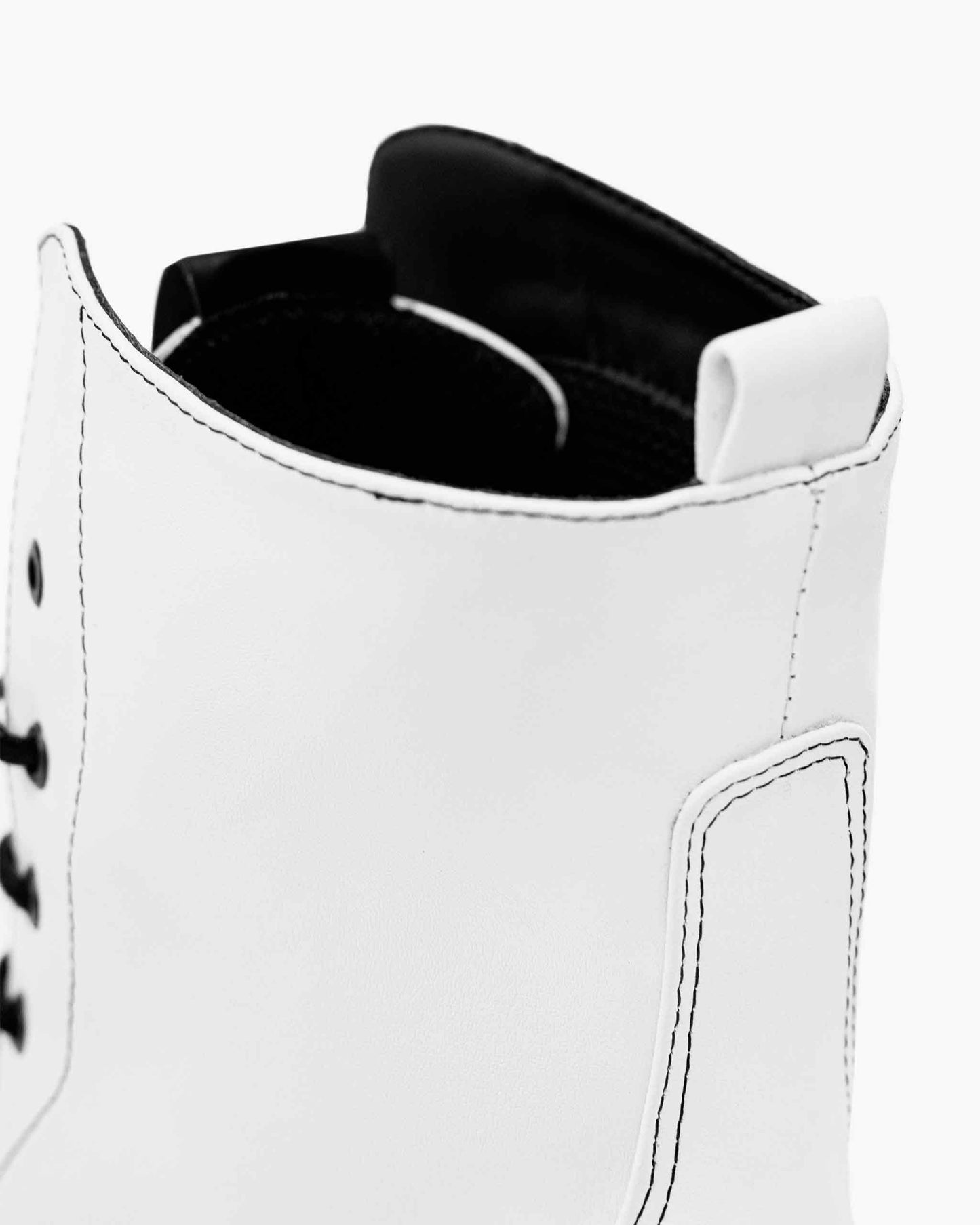 Workers No. 3 Boots made of Vegea® grape leather. - sample sale