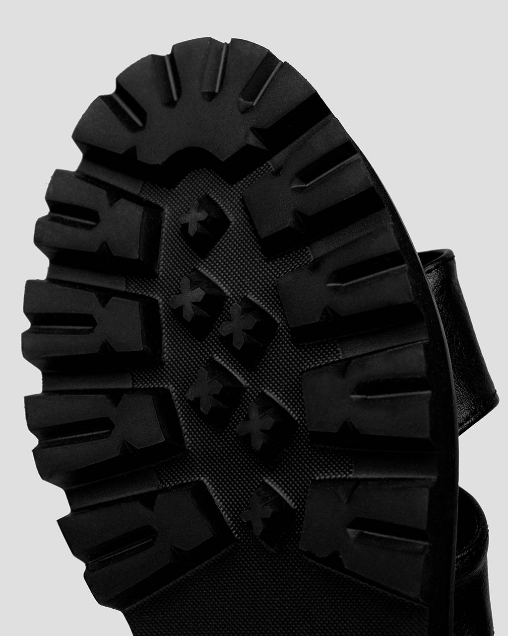 Strappy Sandals made of cactus leather Desserto® - sample sale