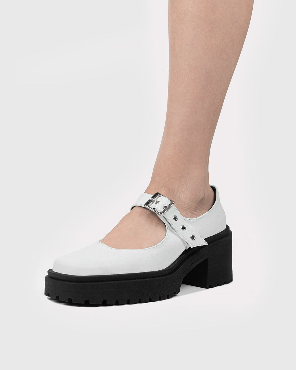 Squared Mary Jane Pumps White made of Vegea grape leather - sample sale