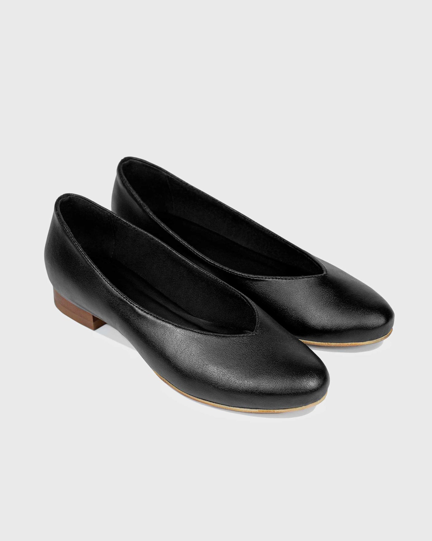 Pumps Black Nopal ballerinas made of cactus leather - sample sale