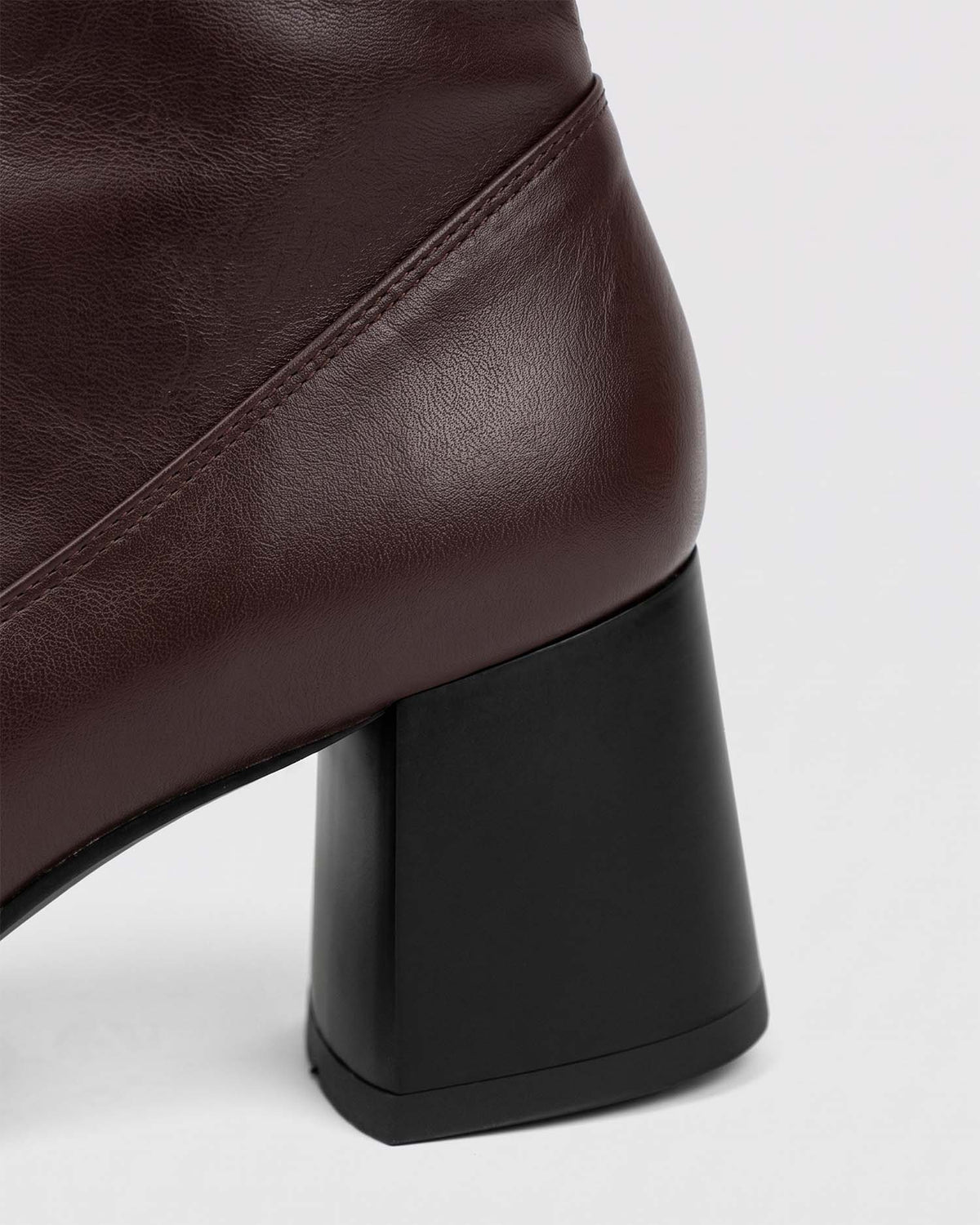 BOHEMA High Boots Chocolate - chocolate brown women's lace-up boots made from grape plant leather, heel detail