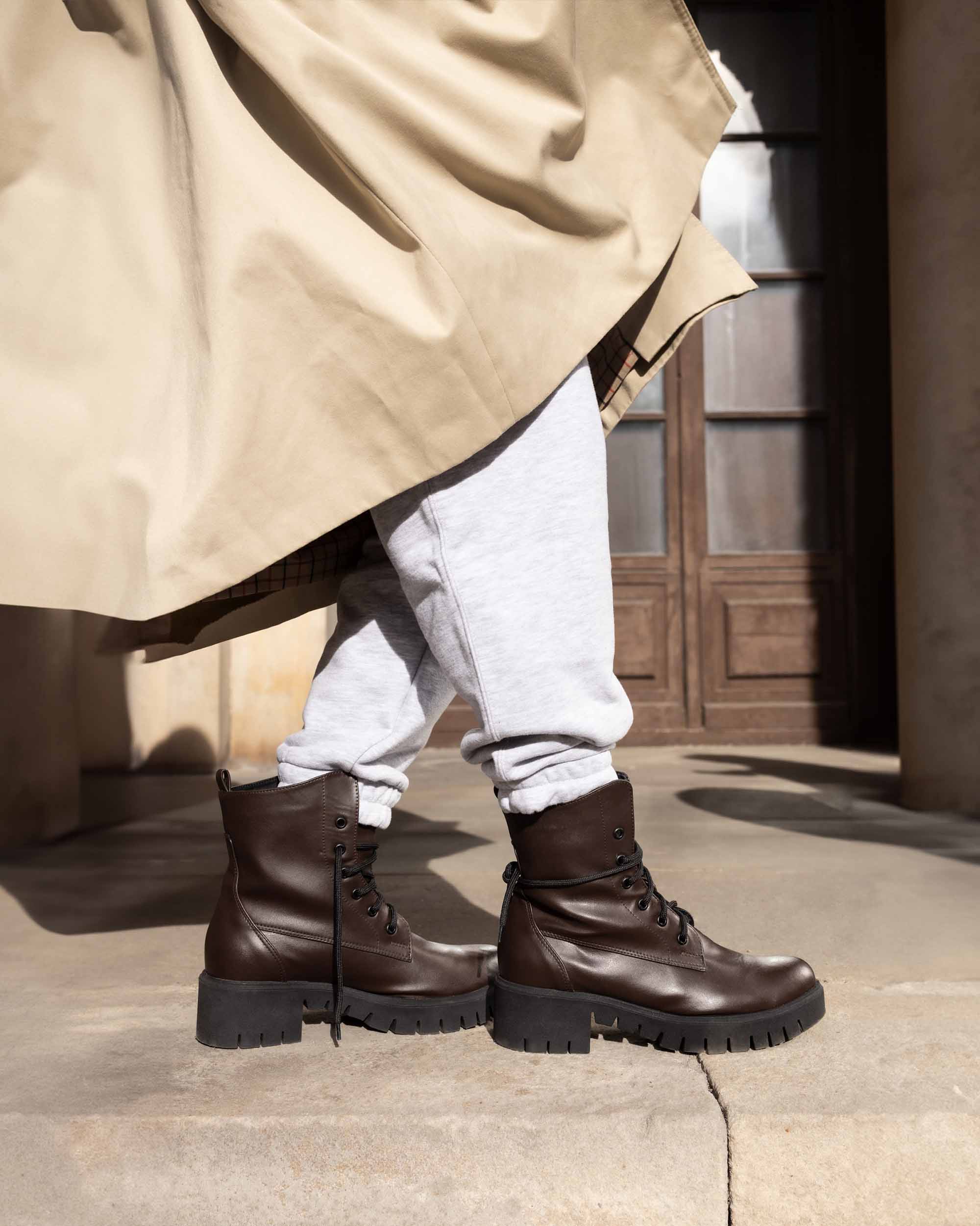 Women's Boots Workers No. 3 Chocolate