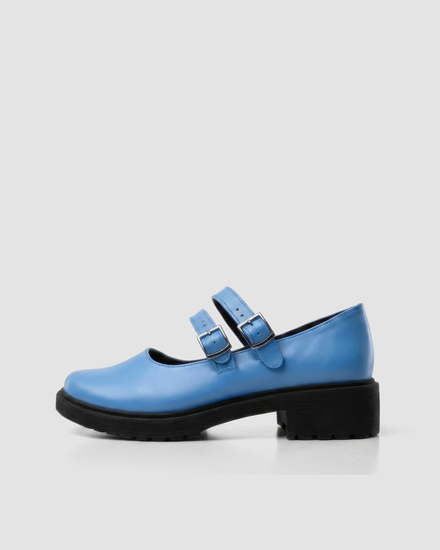 Twin Mary Jane Baby Blue Viridis corn leather ballerinas with double strap, side