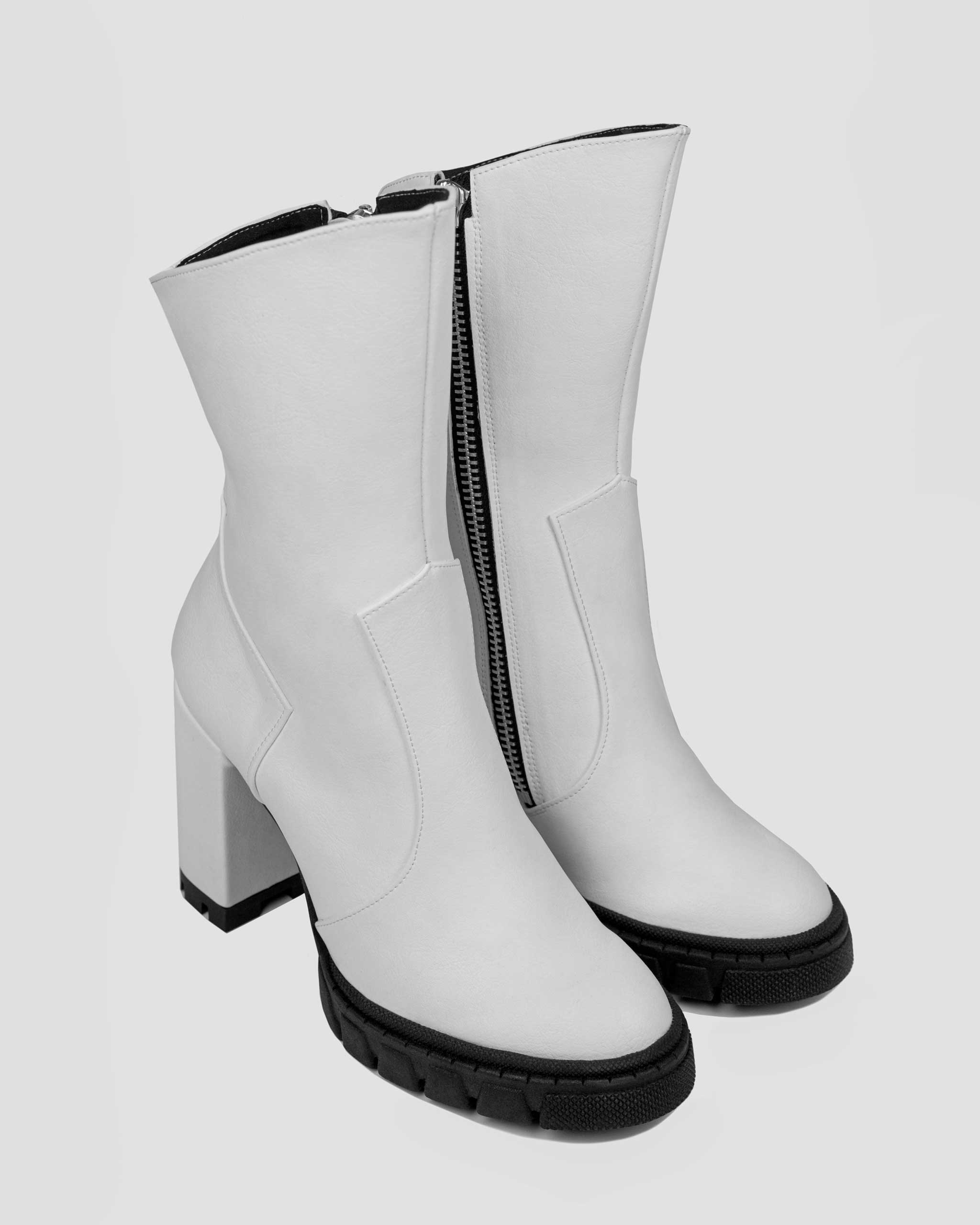 Ritual Boots White Vegea leather ankle boots - outlet