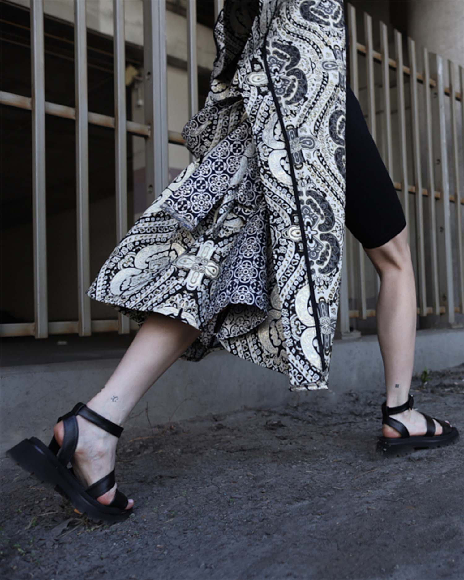 Strappy Sandals made of cactus leather Desserto®