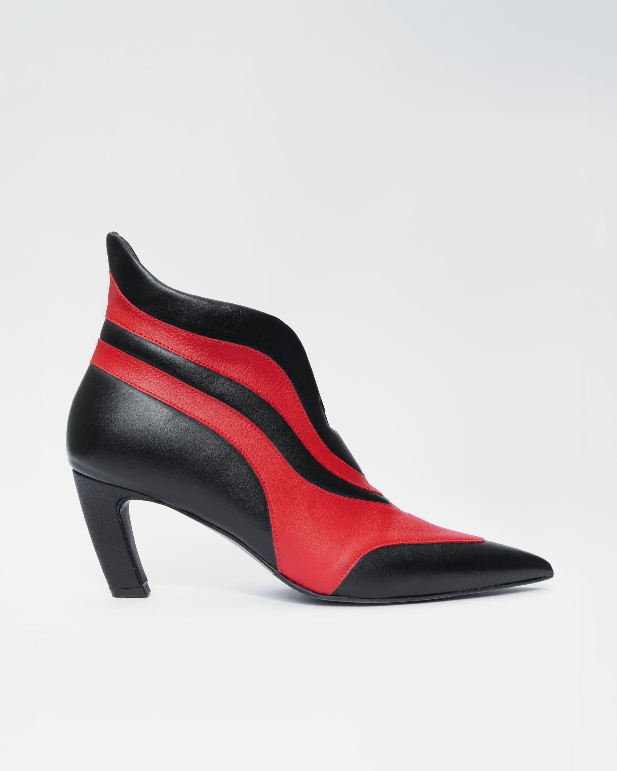 Thriller Boots