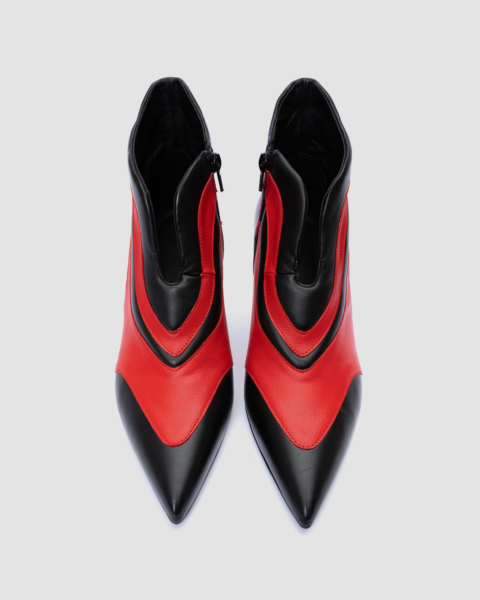 Thriller Boots