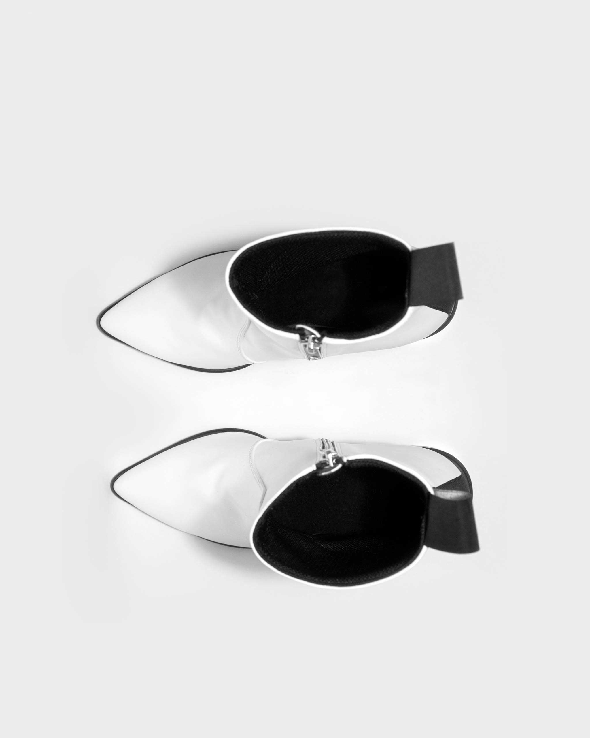 Swan No.1 White Nopal cactus leather boots