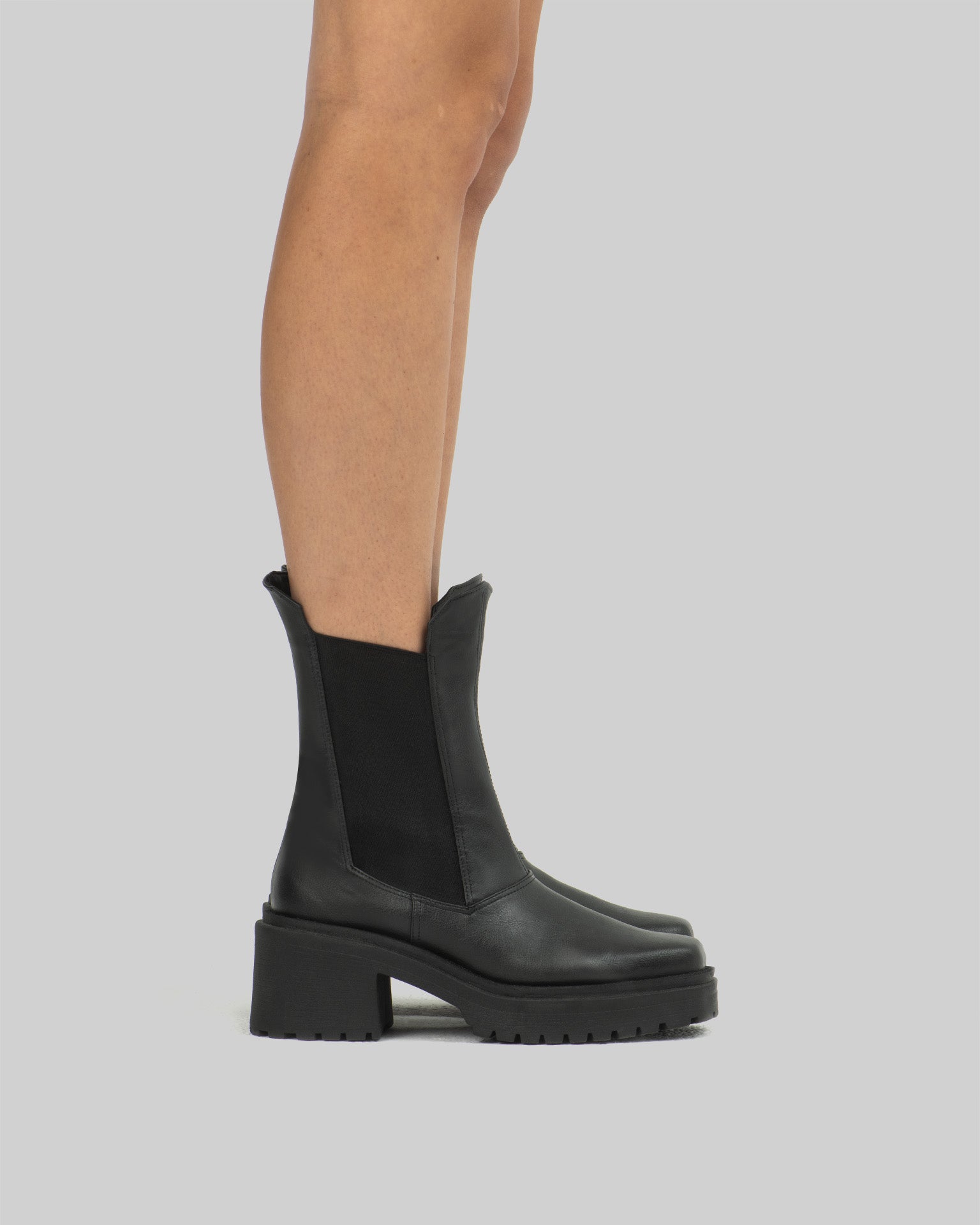 Squared chelsea boots