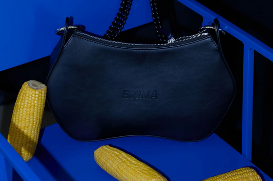 The trendiest bag: vegan handbags made of vegan leather.