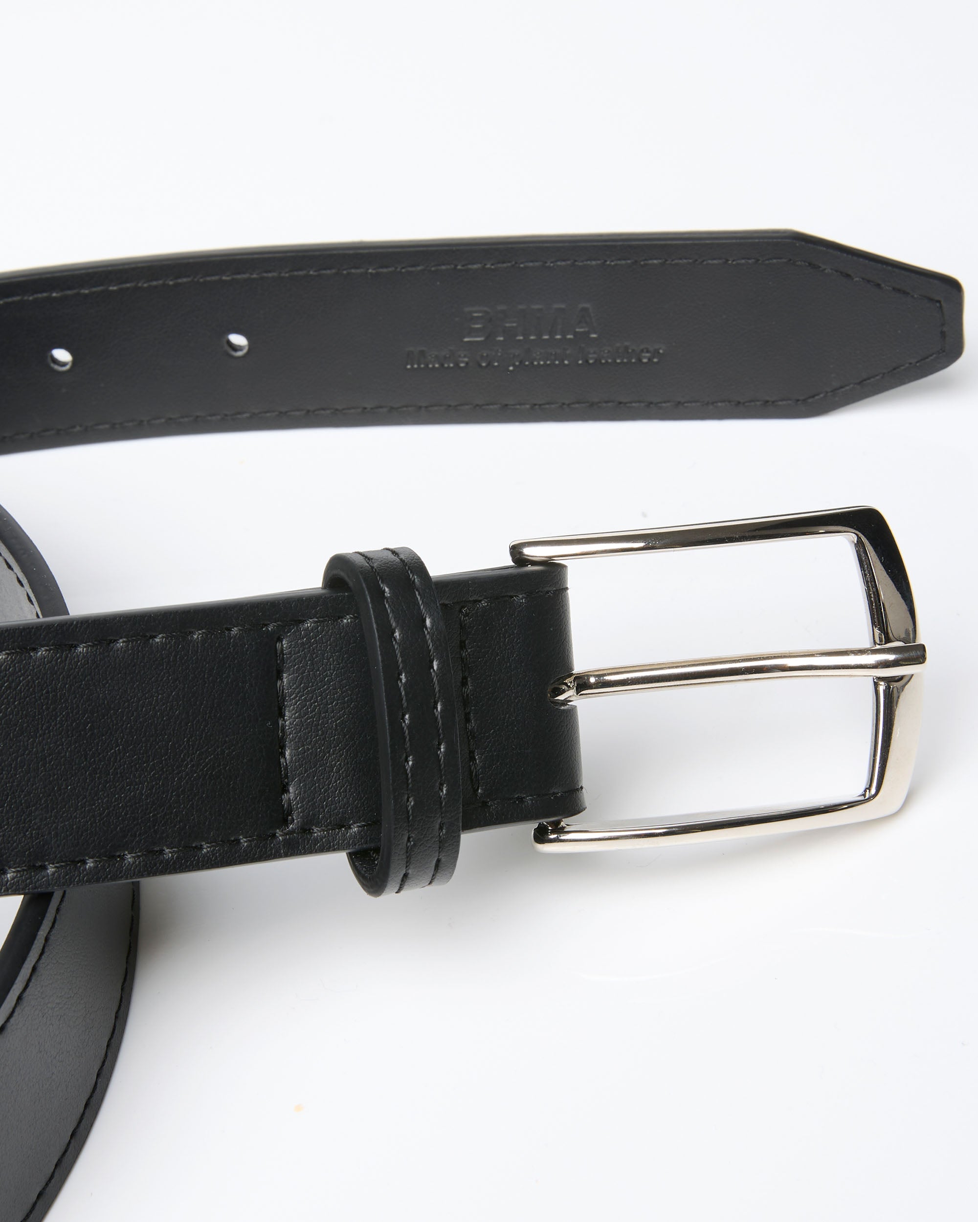 Stark Belt vegan belt made of corn-based plant leather