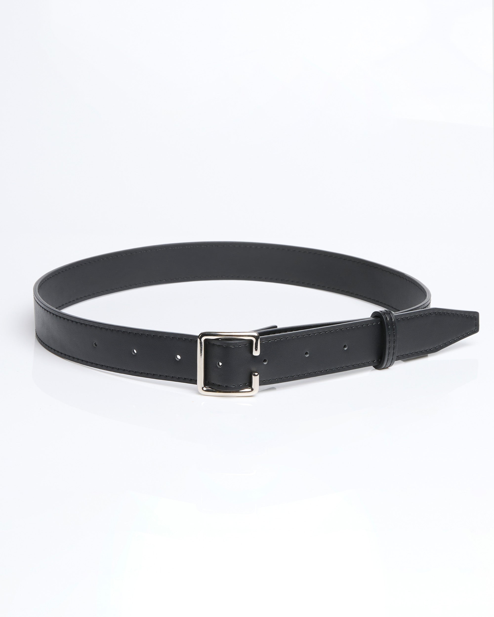 Sleek Belt vegan women's belt made of corn-based leather