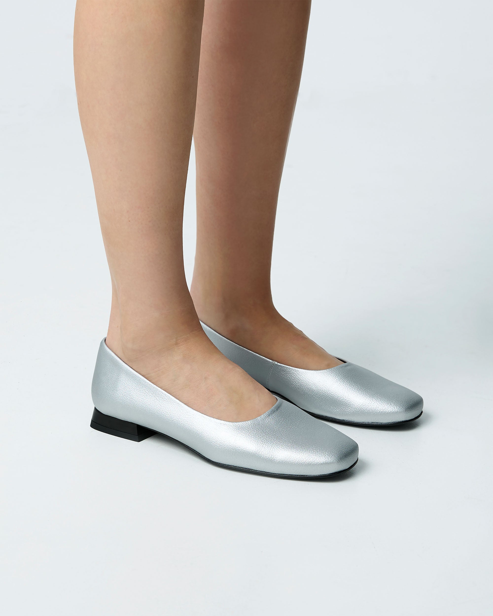 Silver Diana Pumps silver ballerinas with square nose
