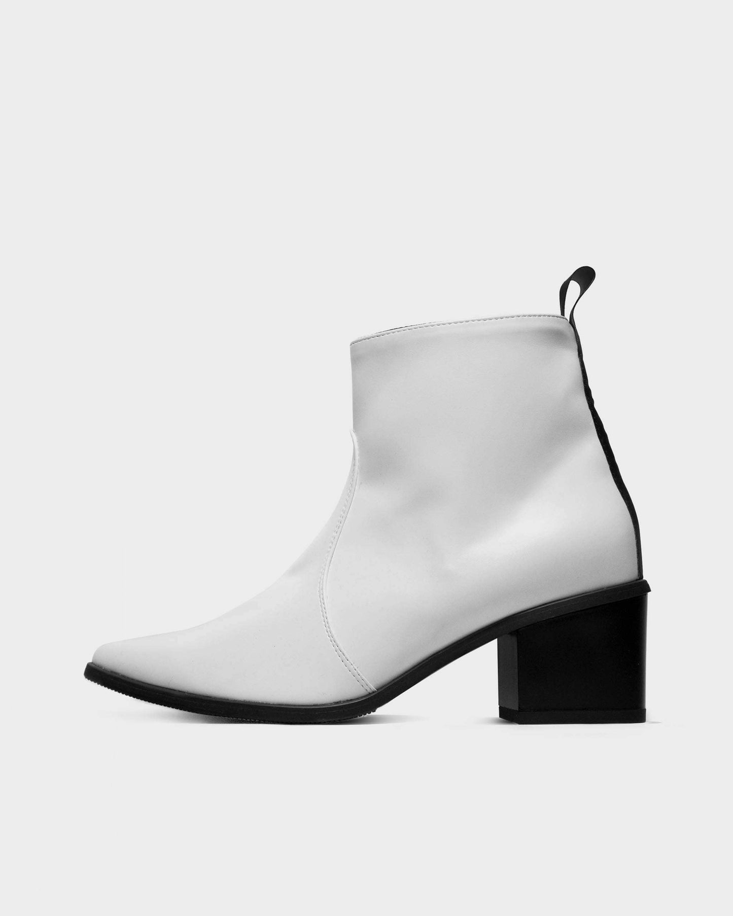 Swan No.1 White Nopal cactus leather boots - sample sale