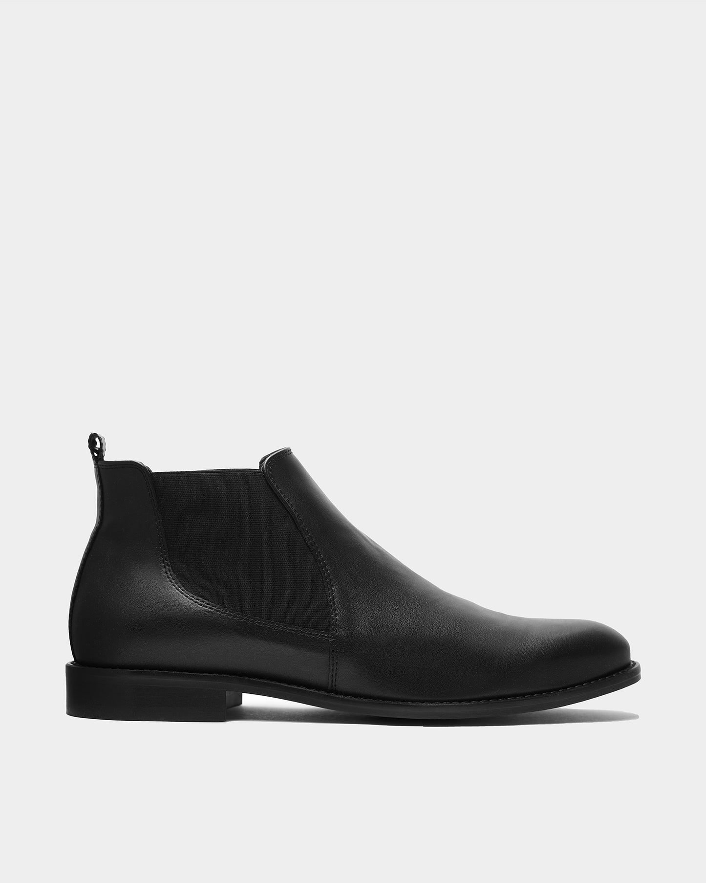 Dean Chelsea Boots made of vegan grape leather
