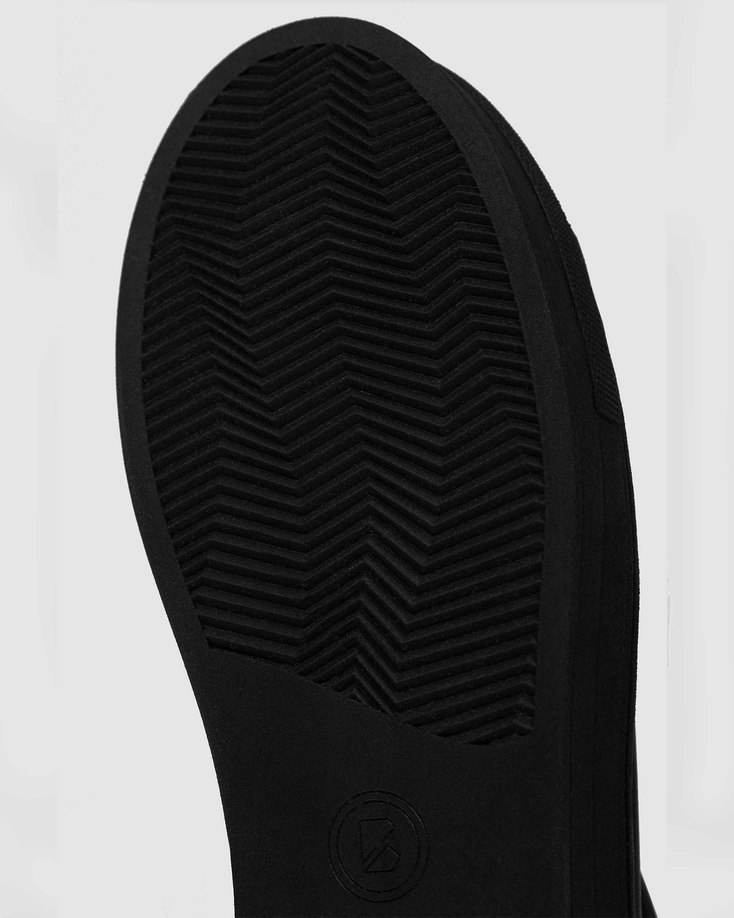 Bohema Sneakers Aware Black sneakers made of Vegea grape leather