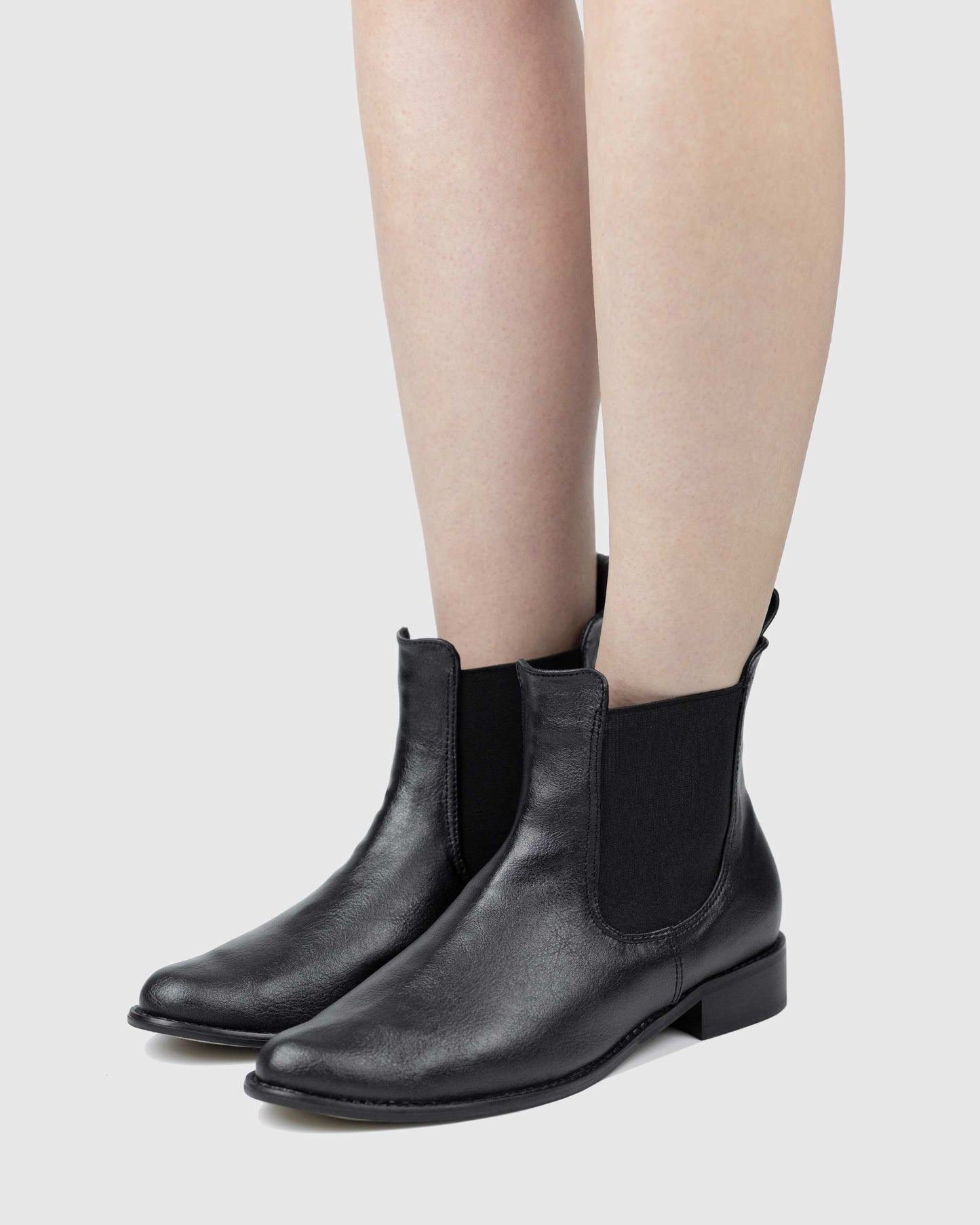 Chelsea Black Vegea Boots