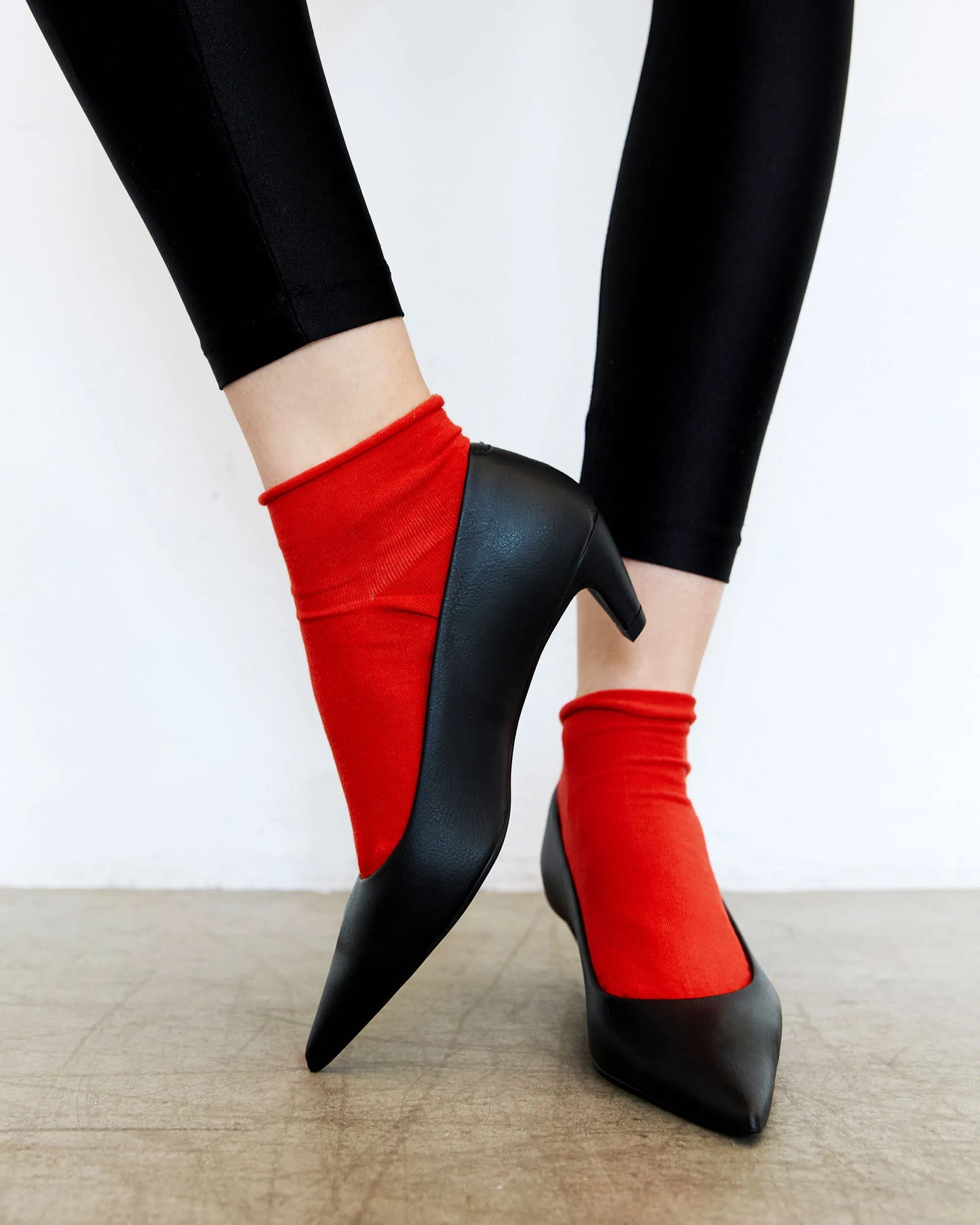 Siren Heels kitten heels style shoes made of grape-based vegan leather