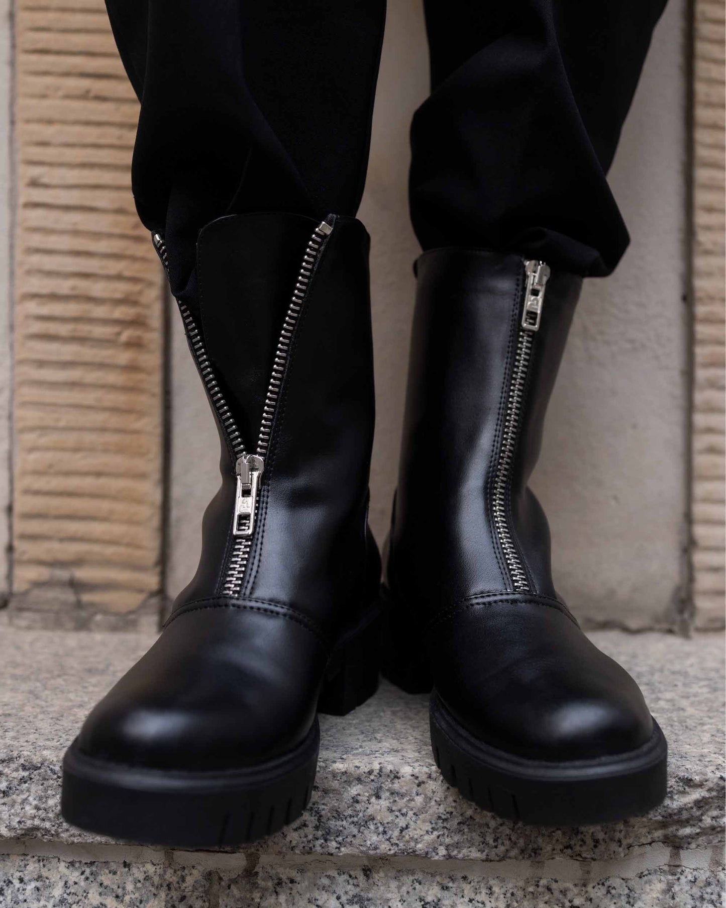 Cyber Boots Black cactus leather ankle boots