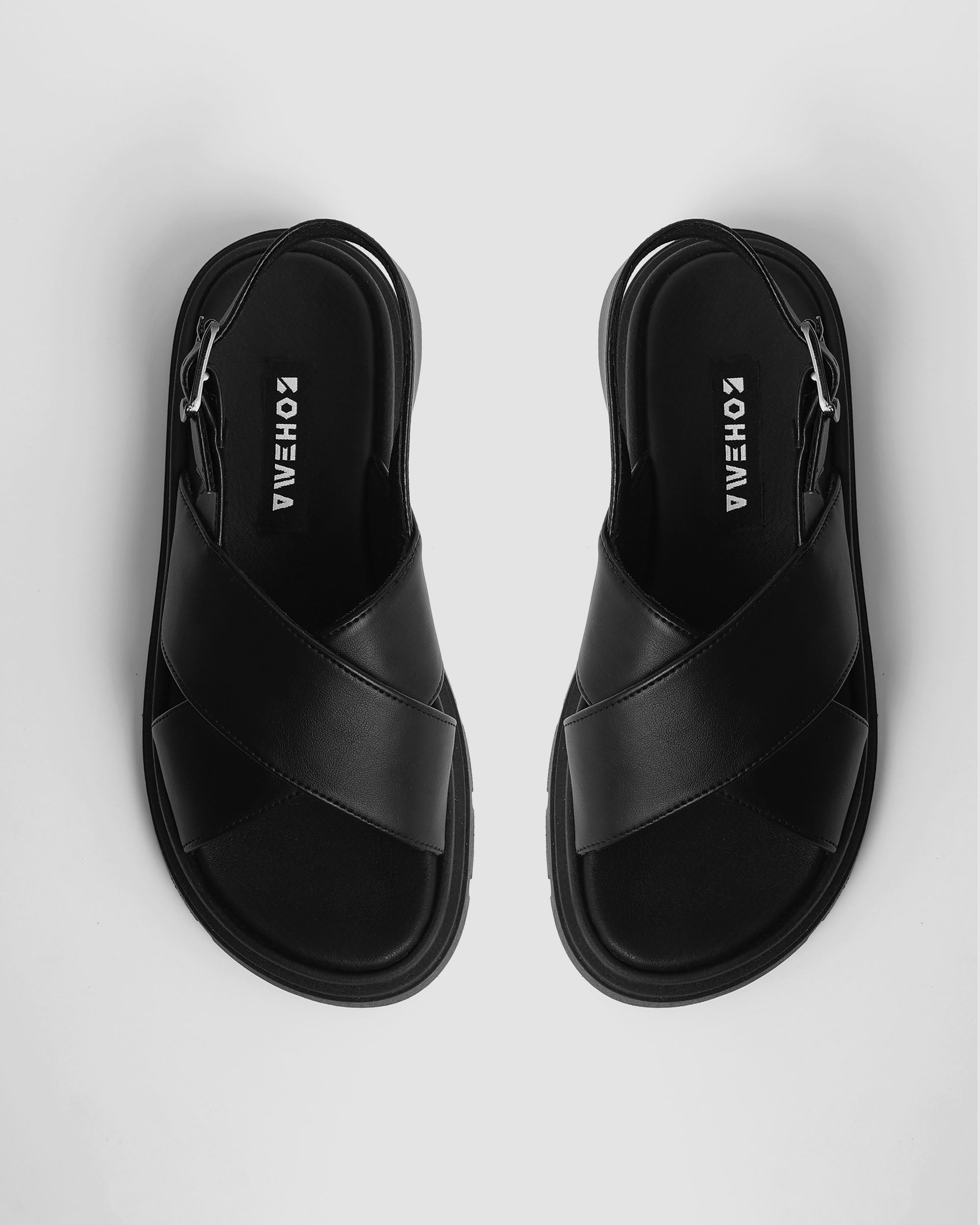 Glare Sandals Black made of vegan corn leather
