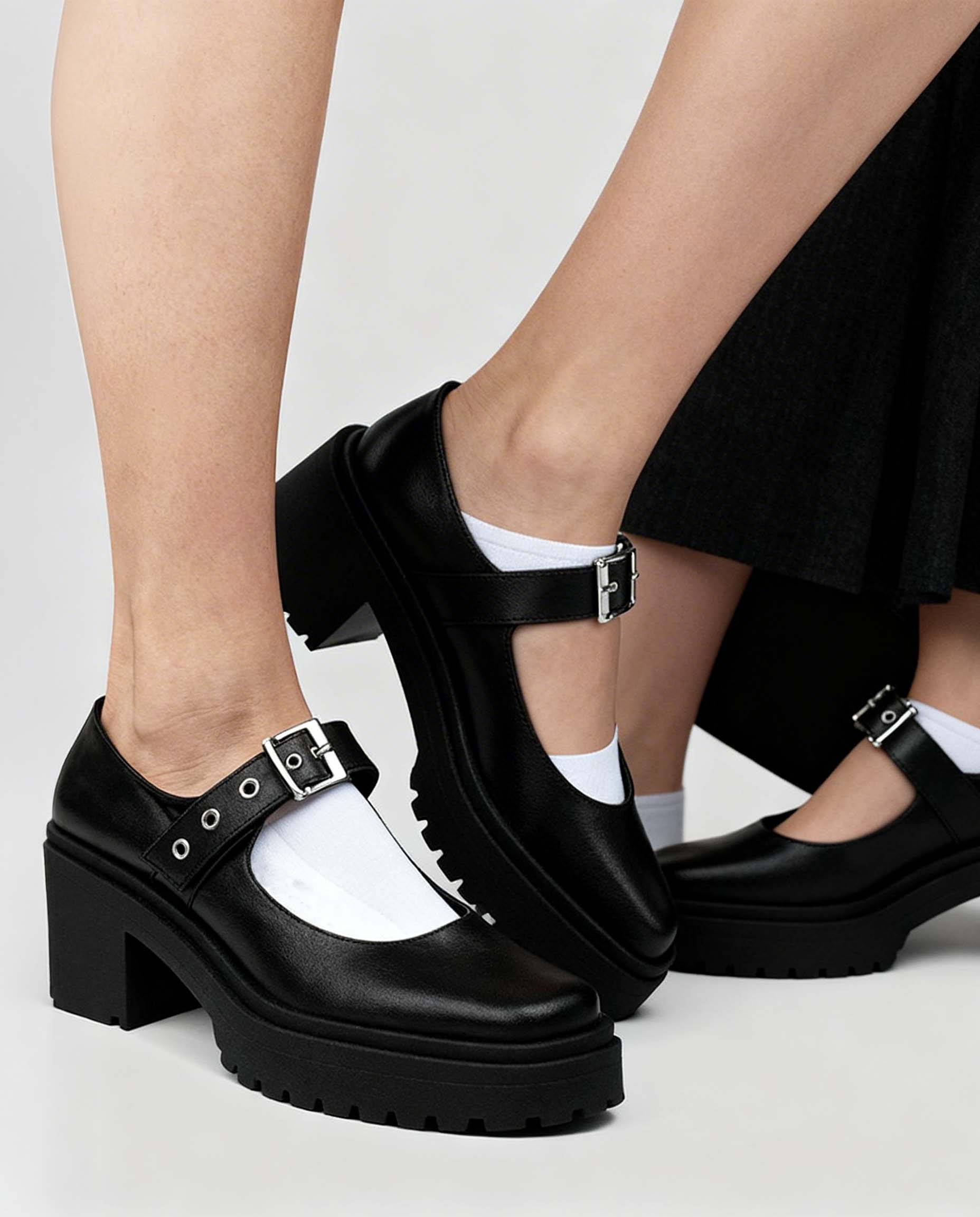 靴 POMUM&ARTS squaretoe maryjane pumps M Squared Mary Jane Pumps Black Grape Leather | BOHEMA