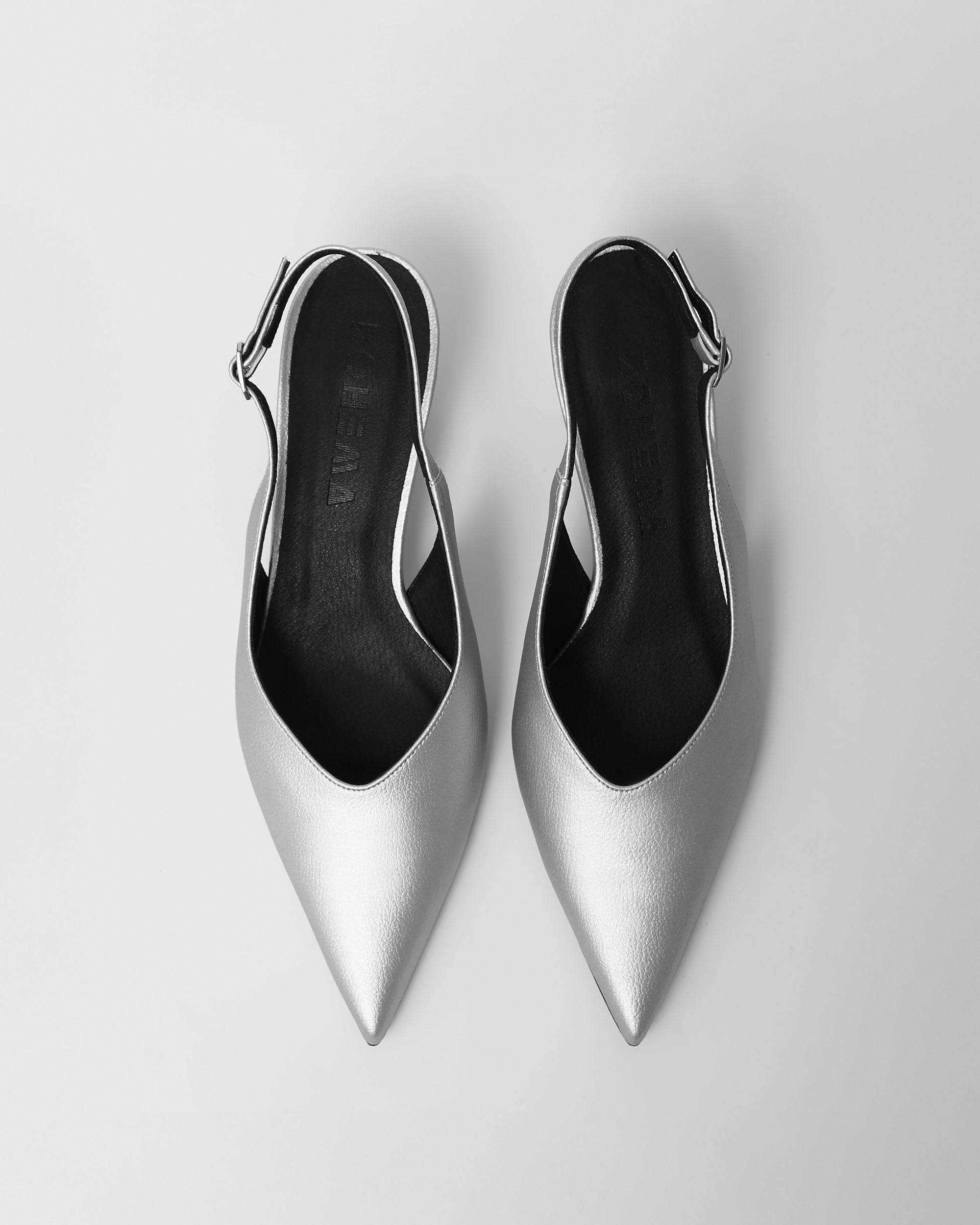 Kitten Heels Silver pointy toe pumps