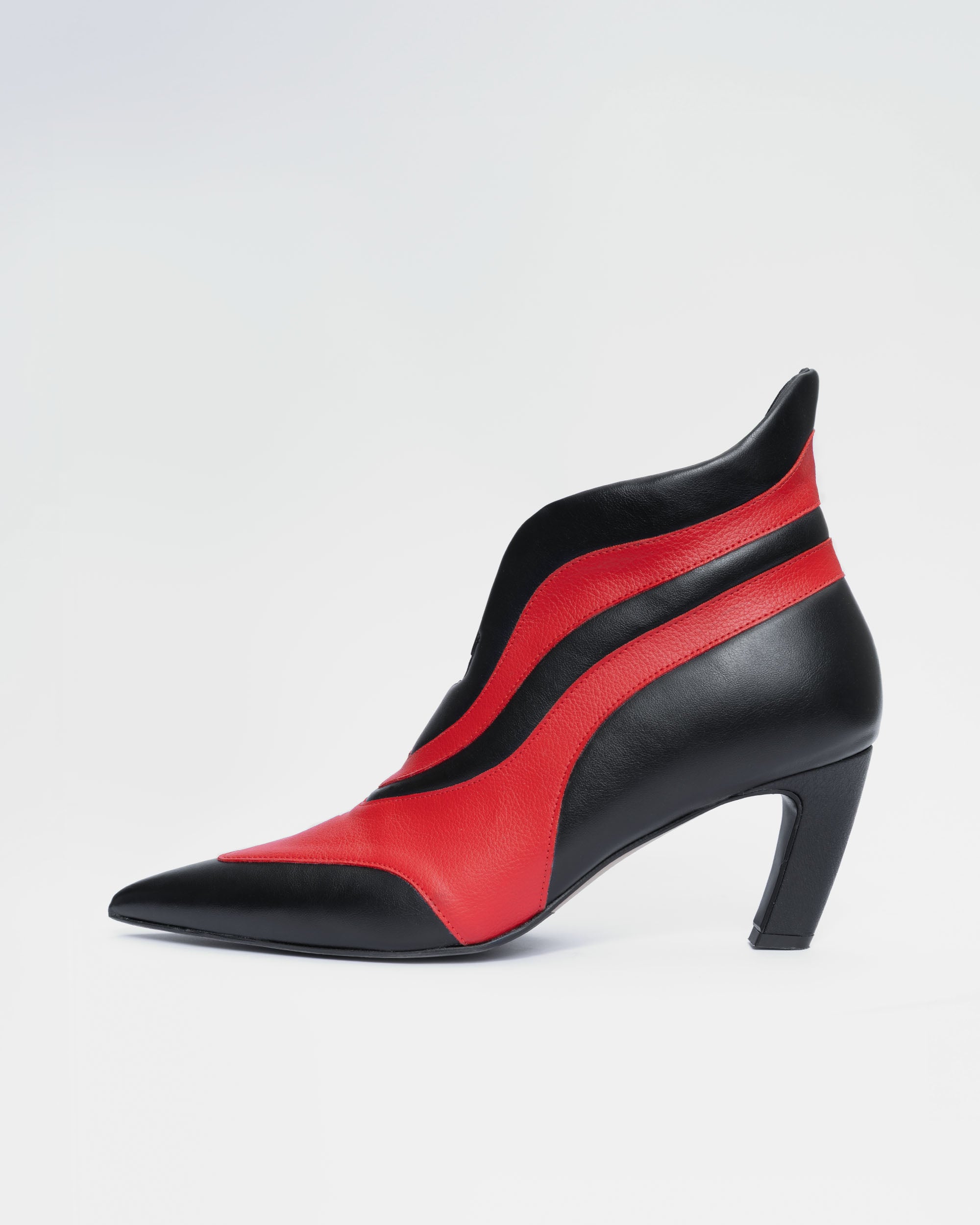 Thriller Boots