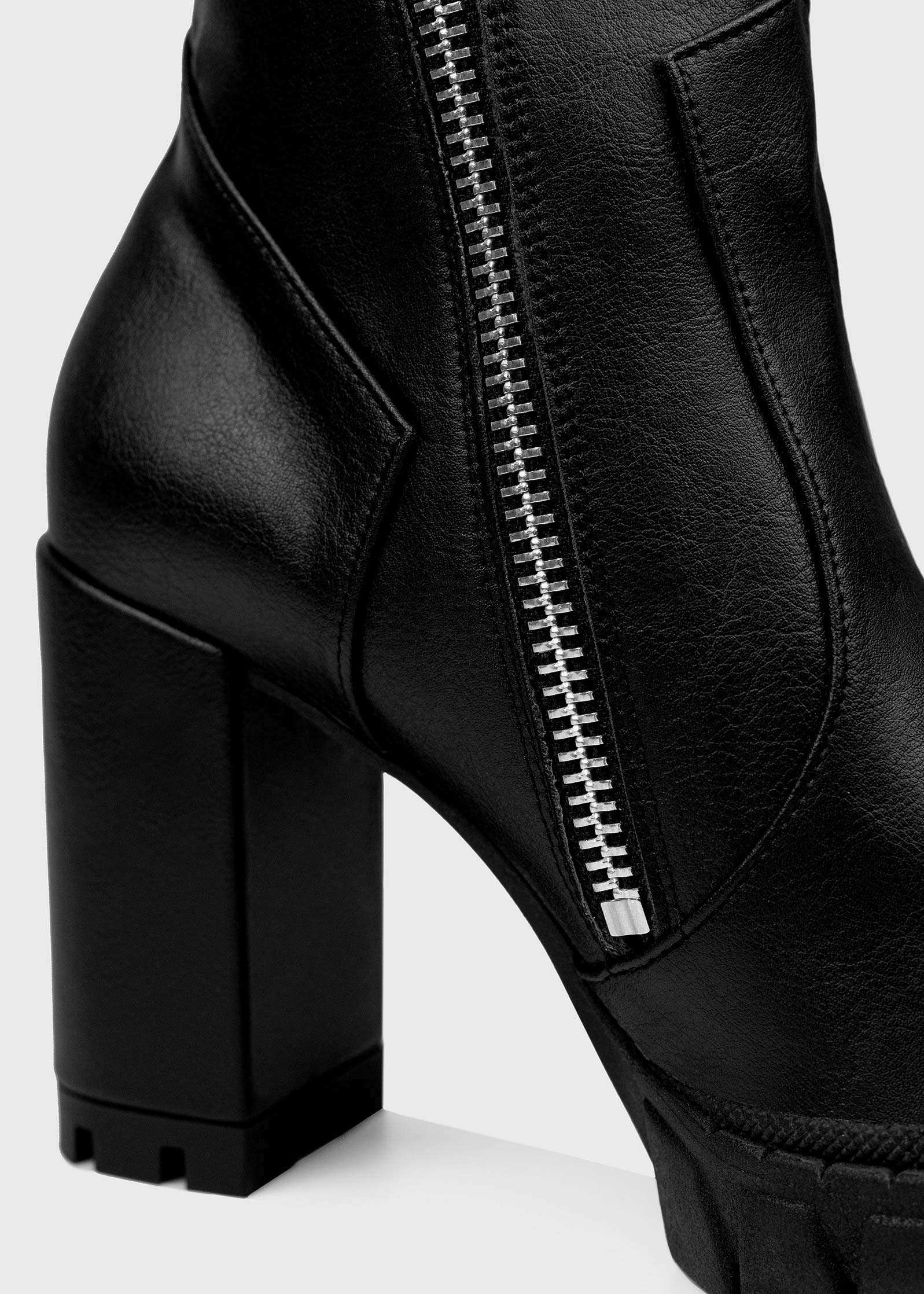 Ritual Boots Black Vegea leather ankle boots - outlet